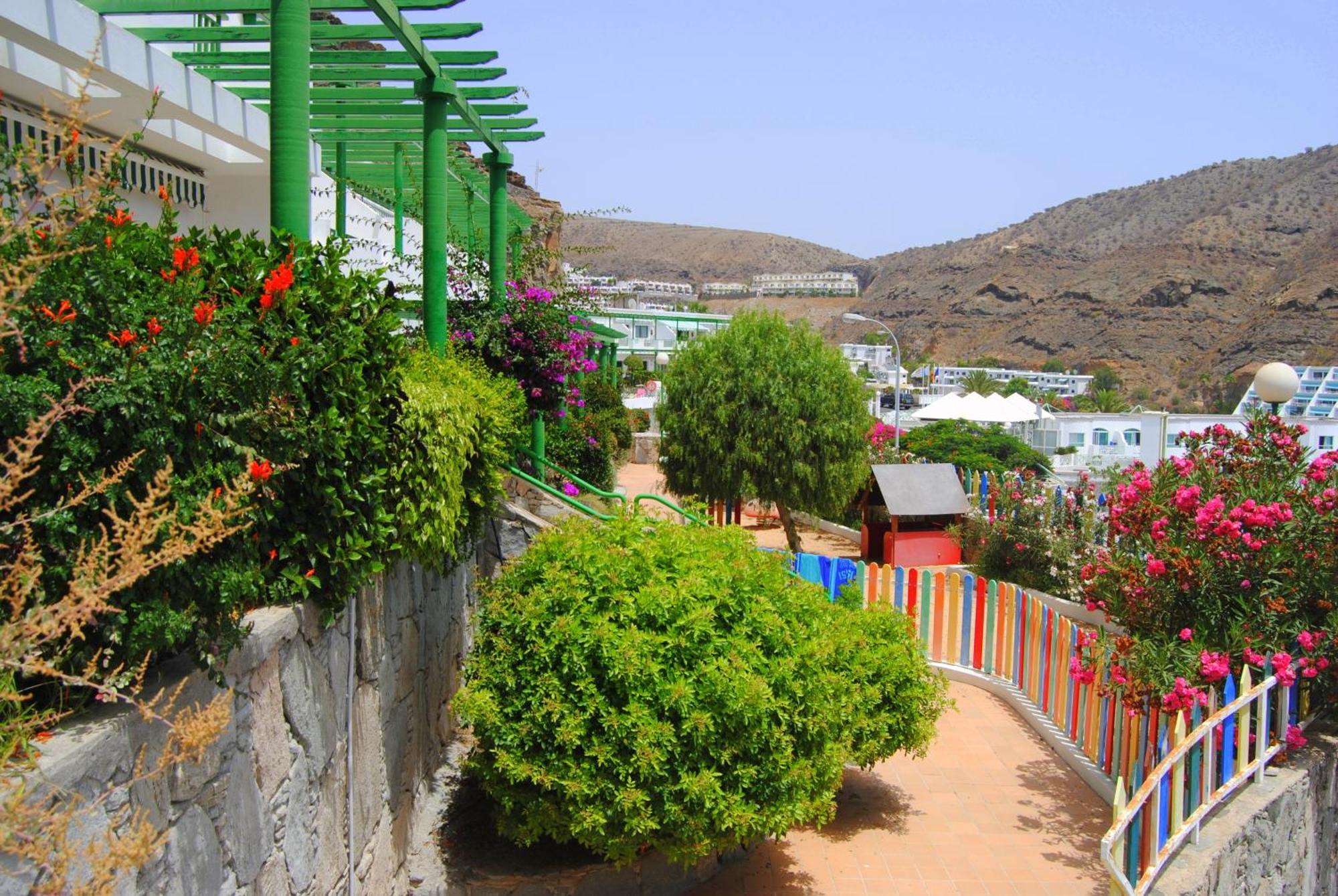 Apartamentos Los Veleros เปอร์โตริโก ภายนอก รูปภาพ